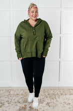 Load image into Gallery viewer, Simple Snug Snap Hooded Pullover
