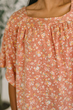 Load image into Gallery viewer, Spring Breeze Square Beck Top in Dusty Rose
