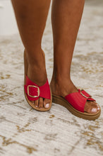 Load image into Gallery viewer, Strawberry Slip on Slide in Delight Red
