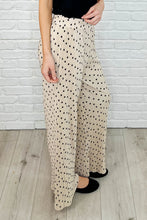 Load image into Gallery viewer, Working on Lounging Elastic Waist Bottoms in Khaki
