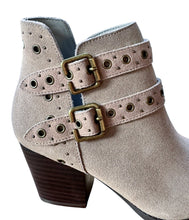 Load image into Gallery viewer, Elsa Leather Ankle Boot in Taupe
