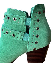 Load image into Gallery viewer, Elsa Leather Ankle Boot in Teal
