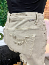 Load image into Gallery viewer, Iris Tan Distressed Risen Shorts

