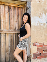 Load image into Gallery viewer, Liv Leopard Shorts
