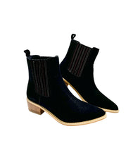 Load image into Gallery viewer, Leonor Suede Ankle Boot in Black
