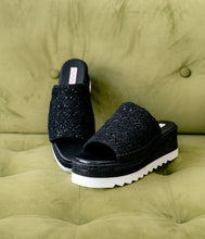 Load image into Gallery viewer, Ophelia Wedges in Black
