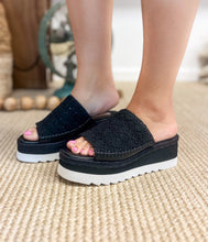 Load image into Gallery viewer, Ophelia Wedges in Black

