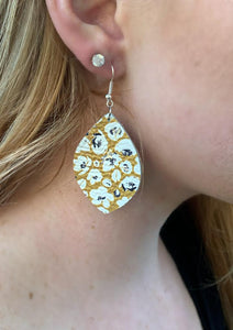 MUSTARD FLORAL EARRINGS