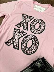 XOXO Graphic Teeshirt