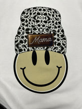 Load image into Gallery viewer, Mama Smiley Face Graphic Sweatshirt
