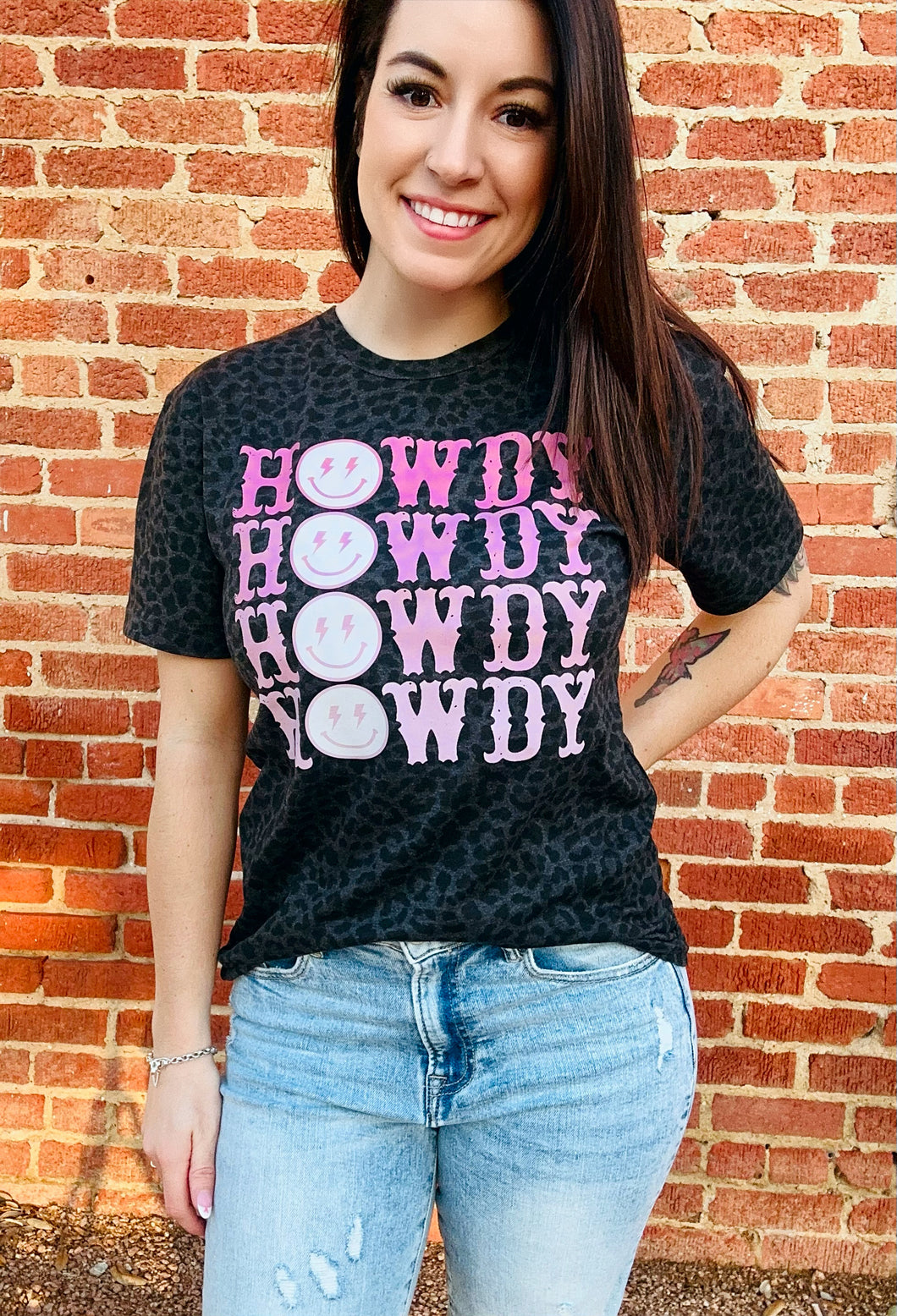 Howdy Howdy Graphic T-Shirt