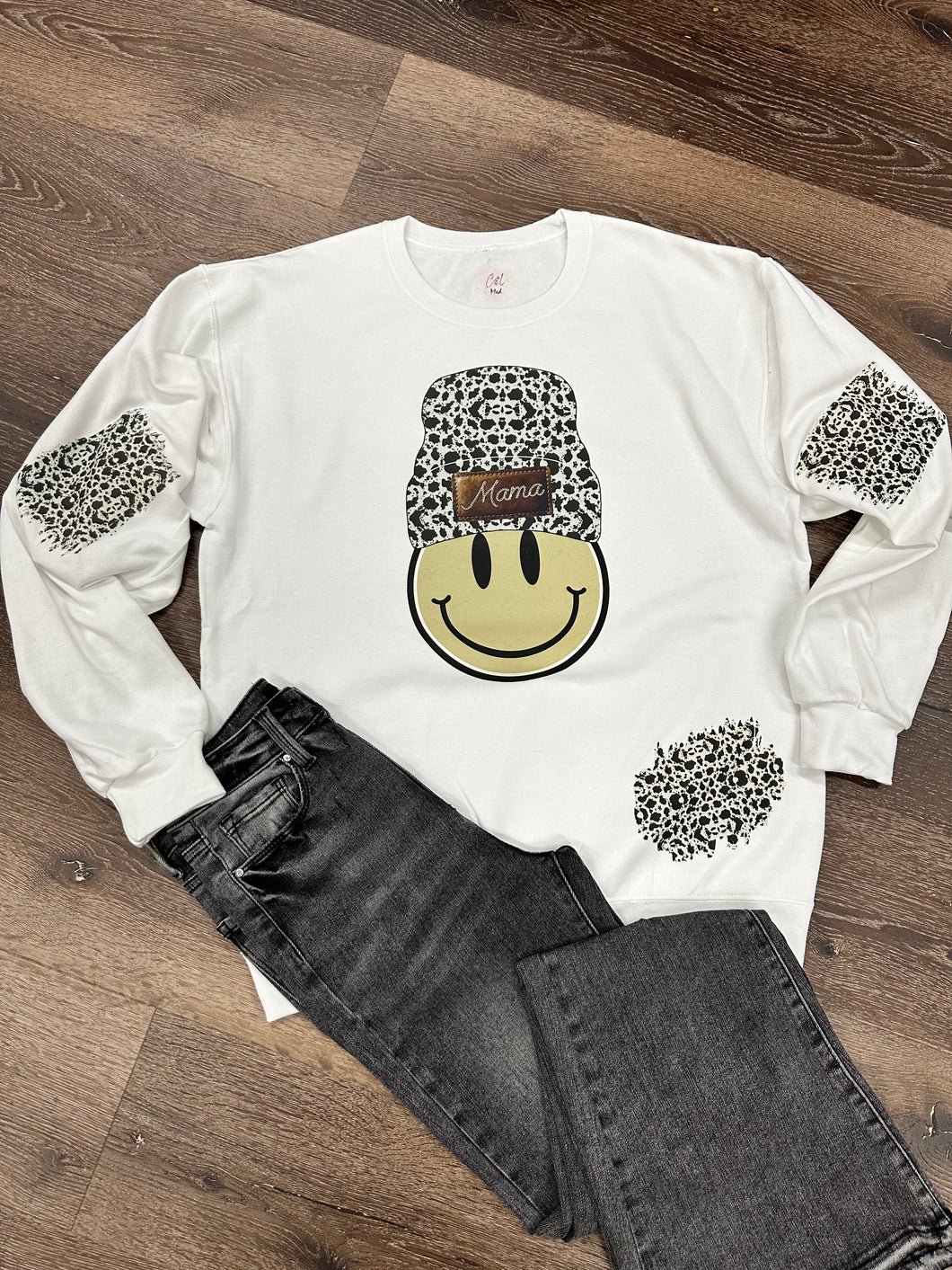 Mama Smiley Face Graphic Sweatshirt